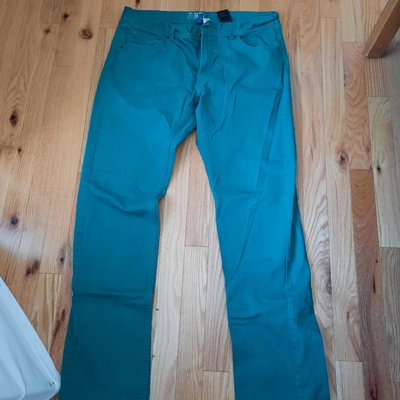 Bundle of men's jeans - Picture 2 of 12